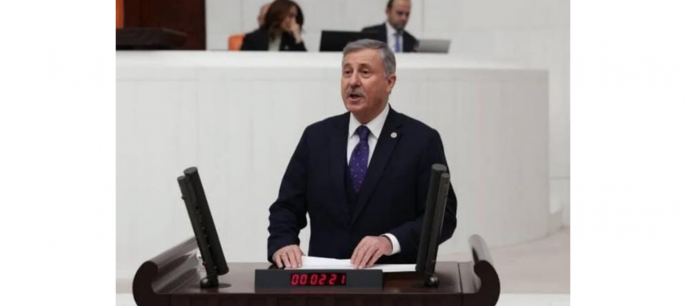 Selçuk Özdağ: “TUS Ücretleri Hizmet Bedeli Değil, Örtülü Vergidir” - GÜNDEM - İnternetin Ajansı